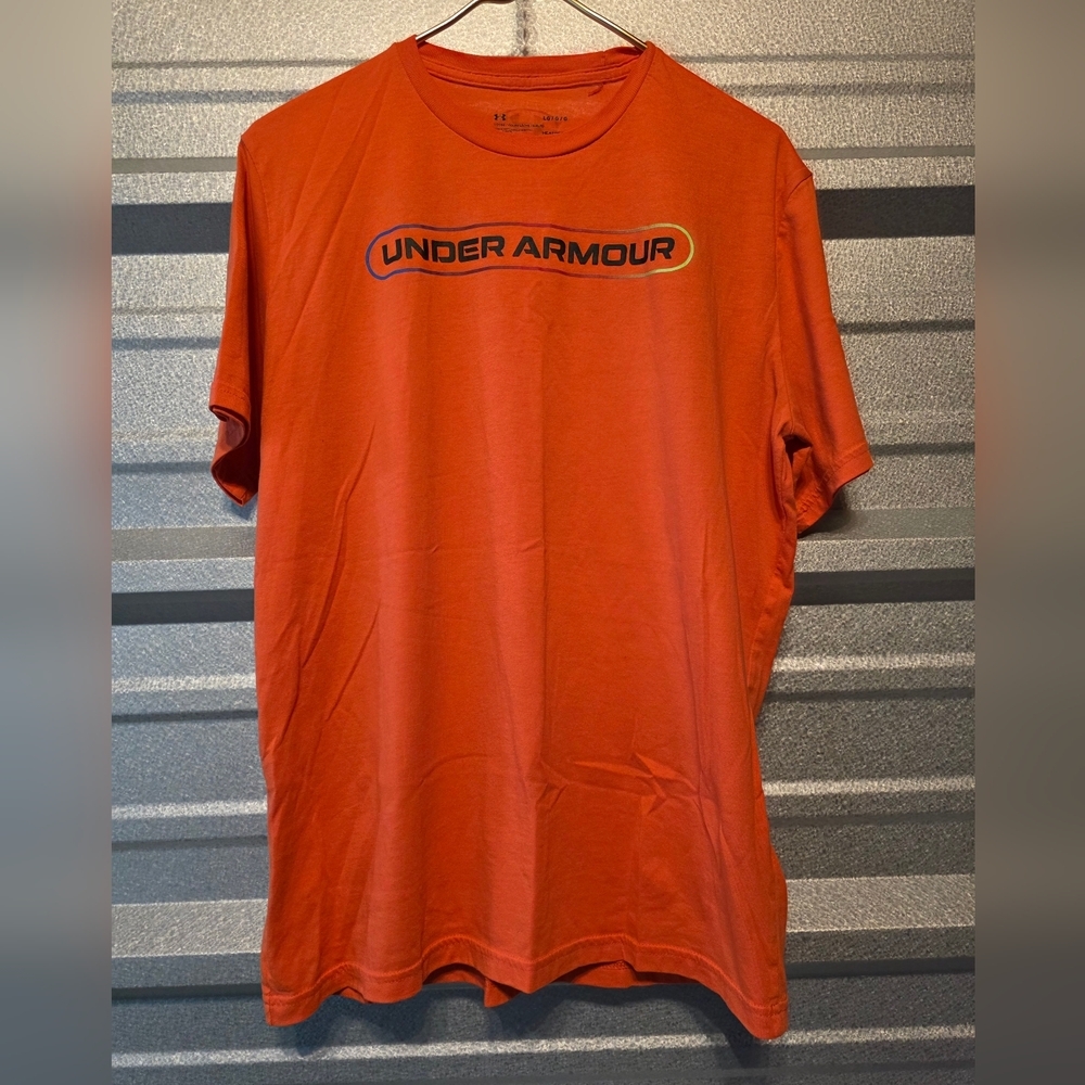 Under Armour Men's Vibrant Orange Tee